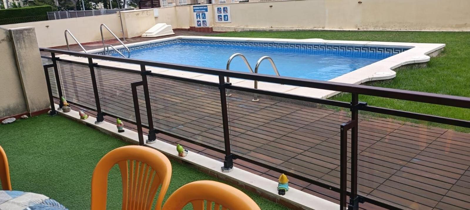 Apartamento Con Terraza Y Acceso Directo A La Piscina Y A 50 M De La Playa Miami Playa Eksteriør billede